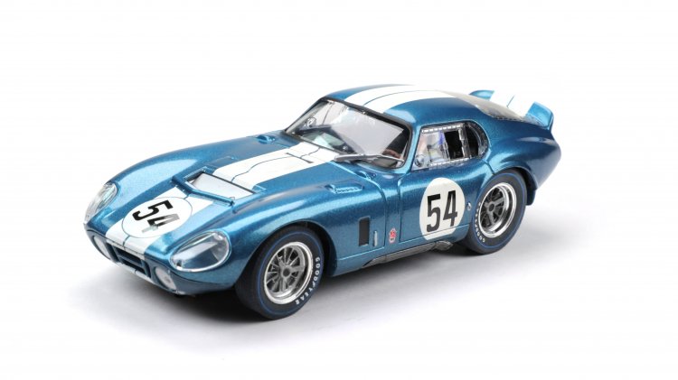 Revell/Monogram 85-4853 - Shelby Daytona Cobra Coupe - Manufacturers Champion Car