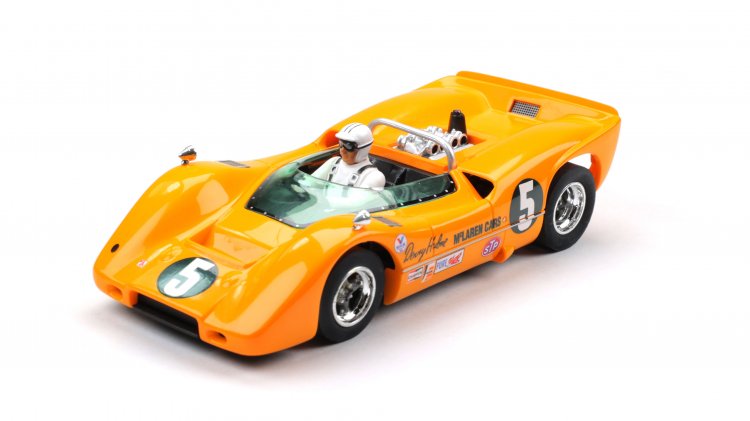 Revell/Monogram 85-4838 - McLaren M6A - Denny Hulme - Click Image to Close