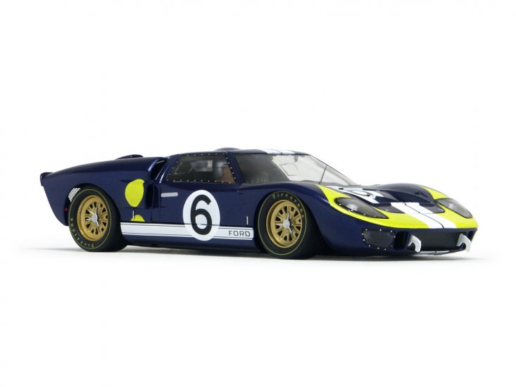 Slot.it CA20A - Ford GT40 - #6 Andretti / Bianchi - '66 Le Mans