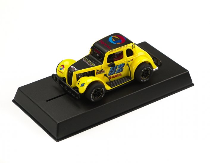 Pioneer P068 Legends Racer, '34 Ford Coupe, Yellow #52 [360º]