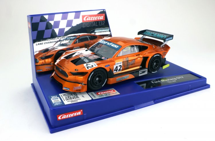 Carrera 30976 - Ford Mustang GTY #42 - Digital 132