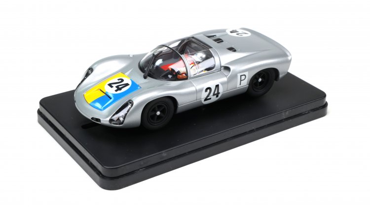 MRRC MC11052 - Porsche 910 #24 - Open Cockpit