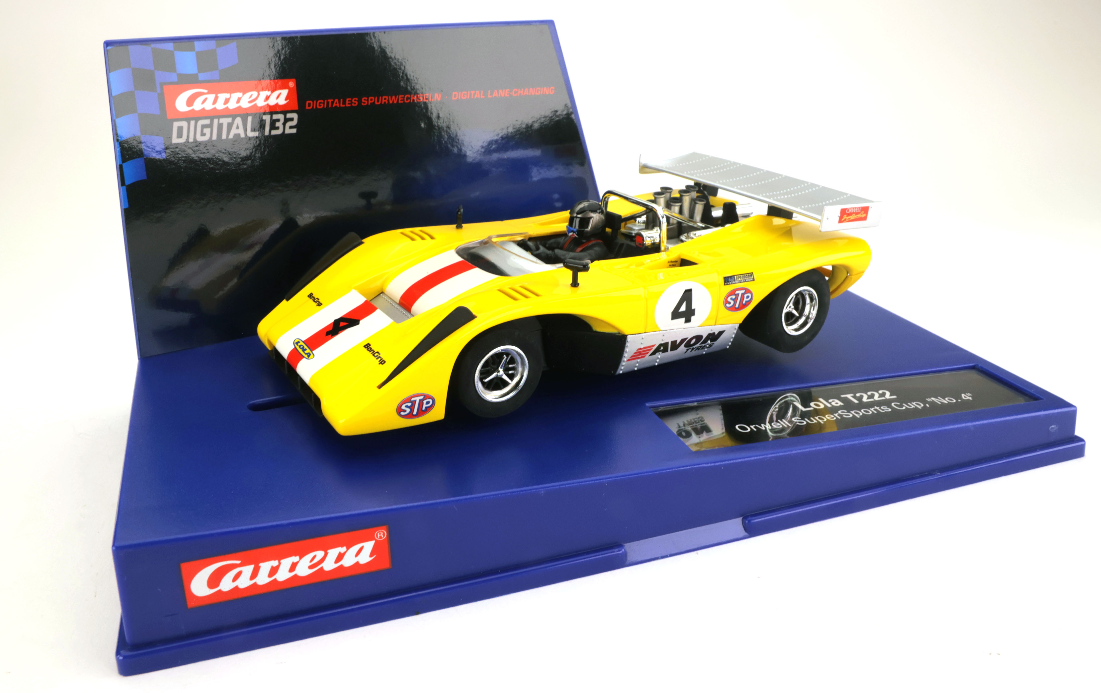 Carrera 30549 - Lola T222 #4 - Jo Bonnier - '71 Interserie - Digital 132