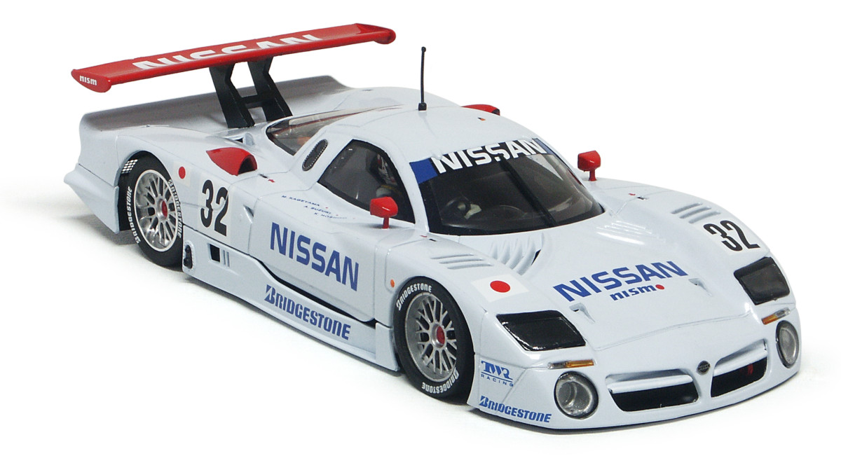 Slot.it CA14A - Nissan R390 GT1 #32 - '88 Le Mans