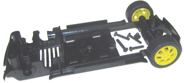 Sloting Plus SP40216009 - Universal Front Wheels - Press-on Plastic - 16 x 9mm - pair