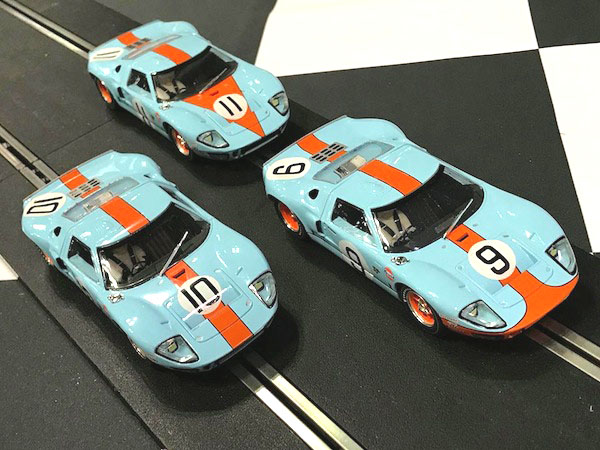 Scalextric "Gulf" Ford GT40-1968 Le Mans LE Boxed Set 1/32 Slot Cars C3896A