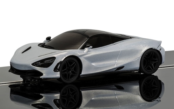 Scalextric C3982 McLaren 720S Glacier White